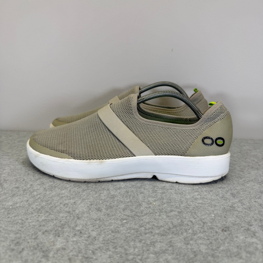 OOFOS OOmg Low Women Shoes Size 9 Grey White Slip On Comfort Recovery  Sneakers